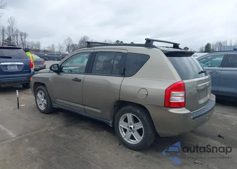 2007 Jeep Compass Sport z USA, uszkodzony, nr VIN 1J8FT47W07D180756